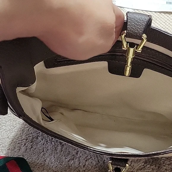 Brown and Cream Shoulder Bag - Picture 10 of 11